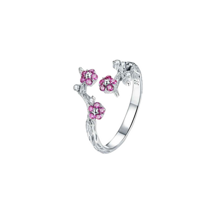 Flor Ciruelo de Plata – Anillo Ajustable con Circonitas